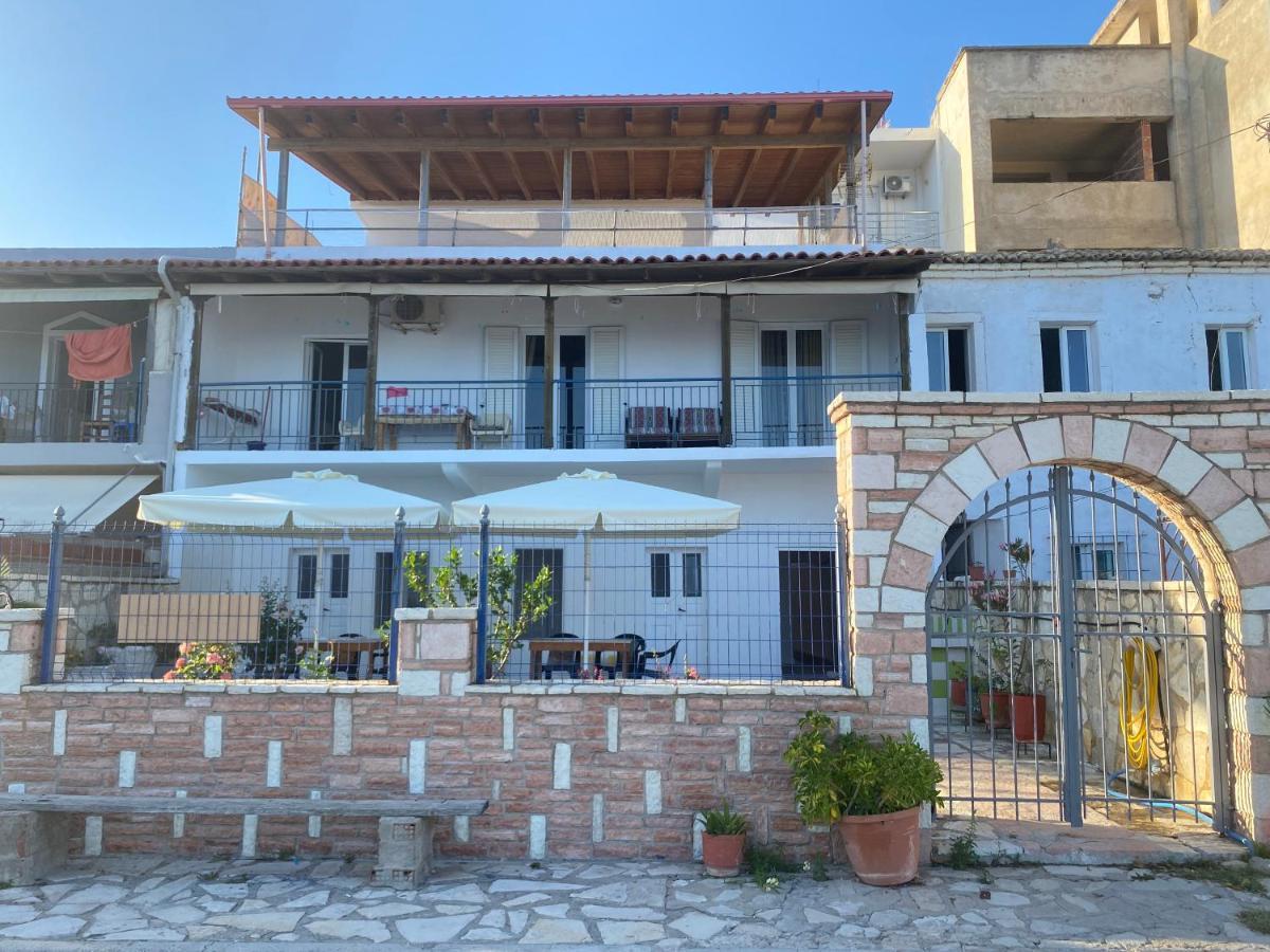 Angelview Apartments Himare Exterior photo